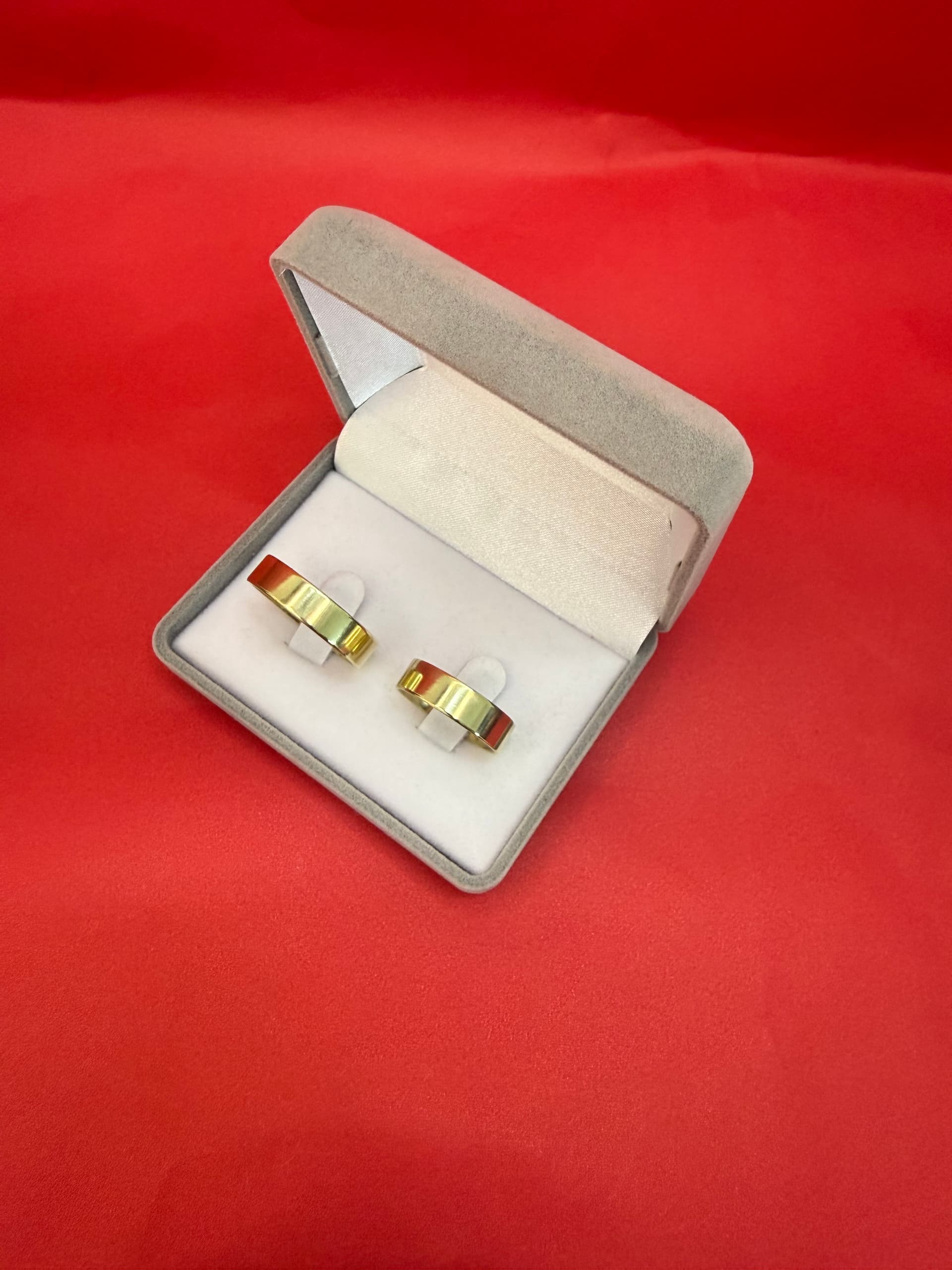 Par de Moeda Antiga 6mm tradicional reta + Gravação — imagem 1